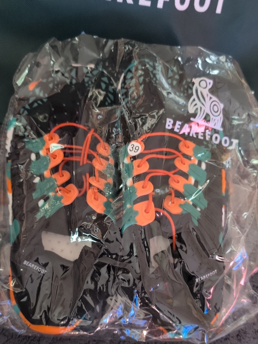 Bearefoot Women's 39/9. New Never Worn. Awesome Needed Smaller Size.